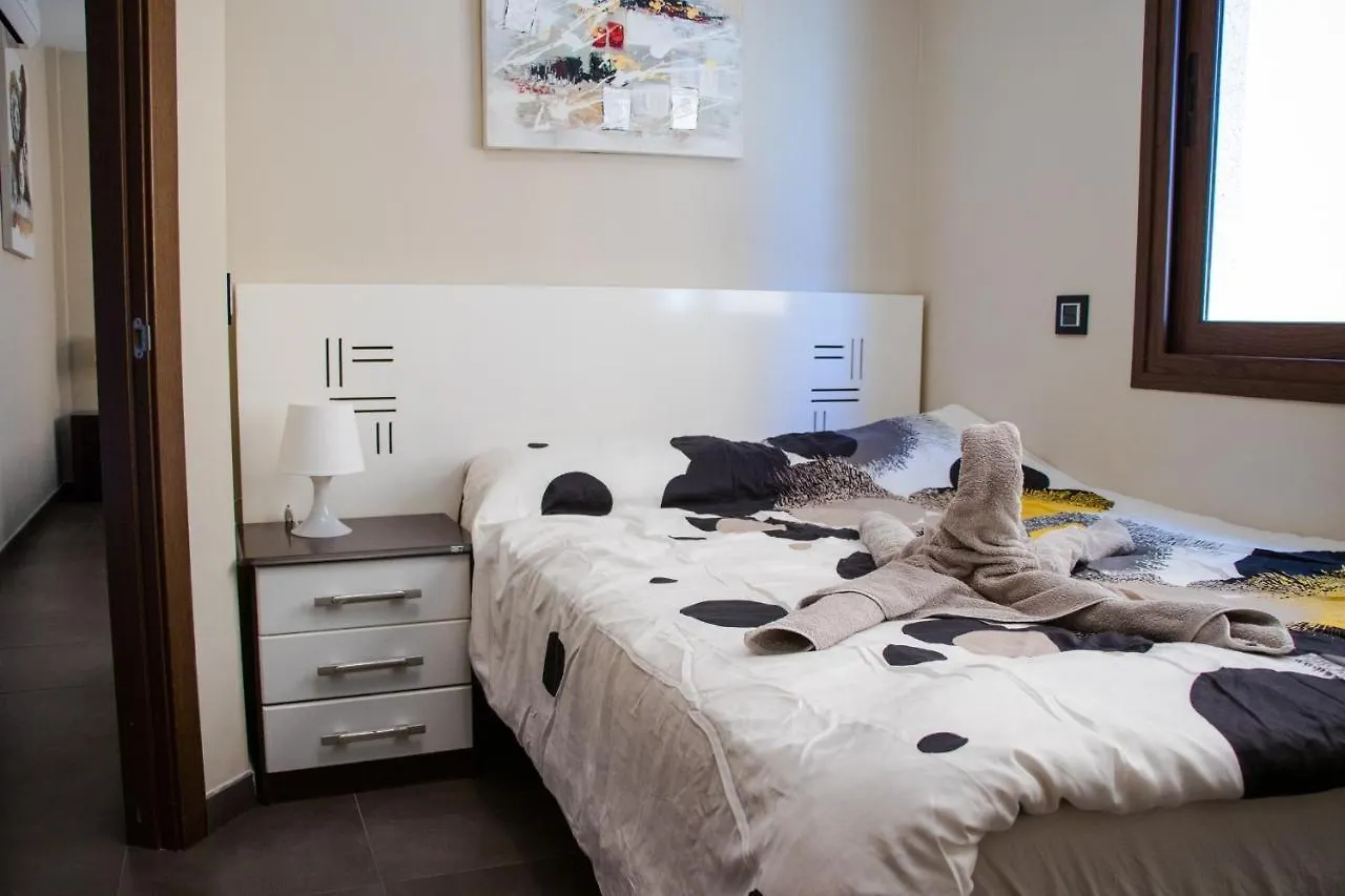 Apartments Alba 厄尔梅达诺