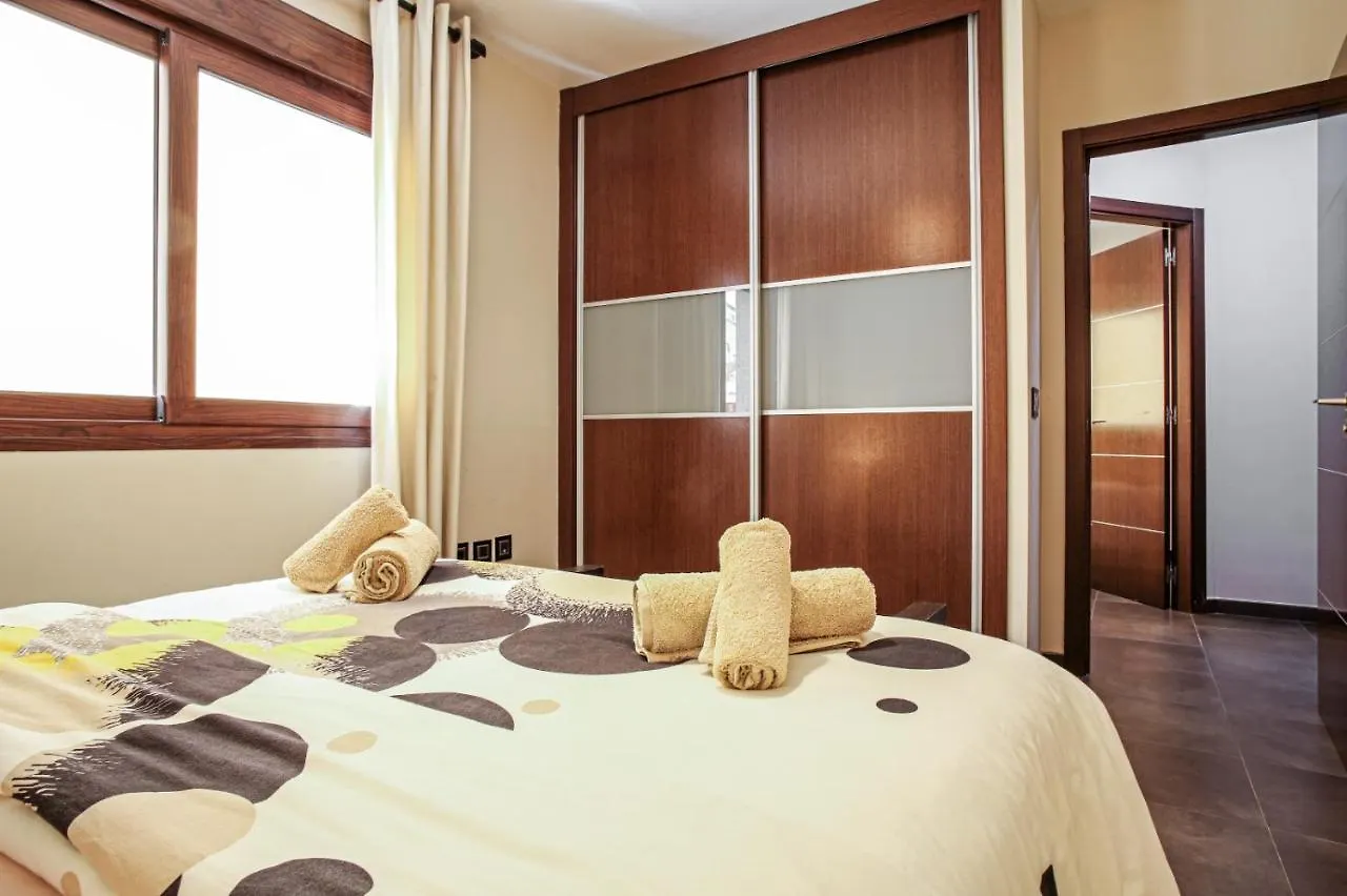 Apartments Alba 厄尔梅达诺